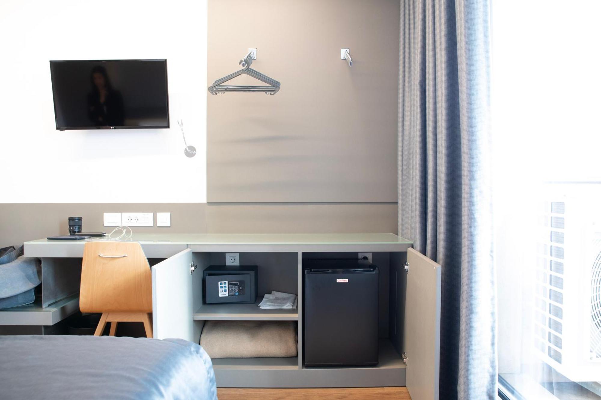 Hotel Alif Campo Pequeno — Photos 1